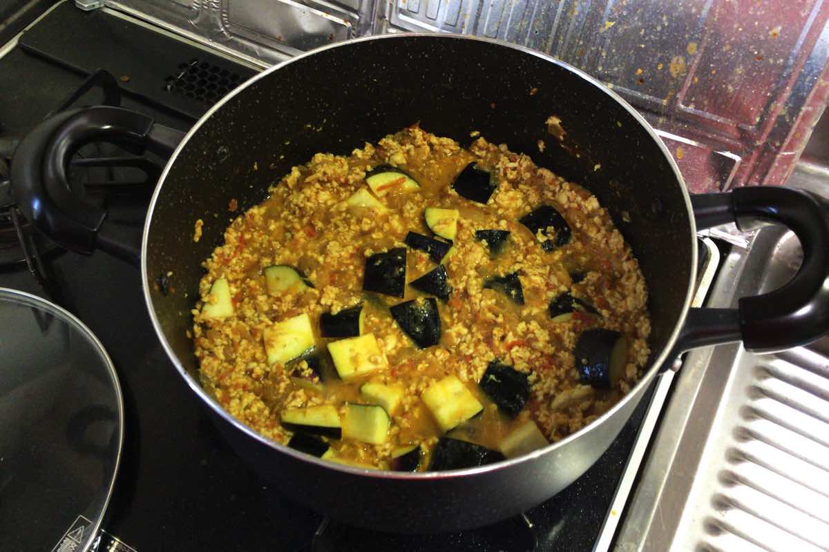 Zucchini keema curry 13